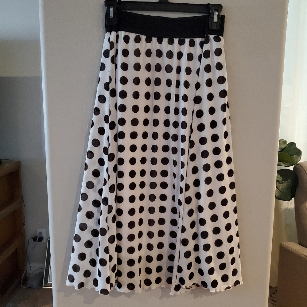 White/Black Polka Dots LuLaRoe Lola Skirt size M